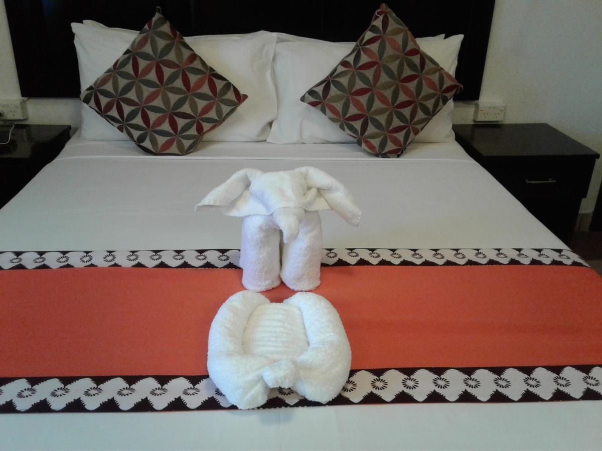 Suva Motor Inn Bagian luar foto