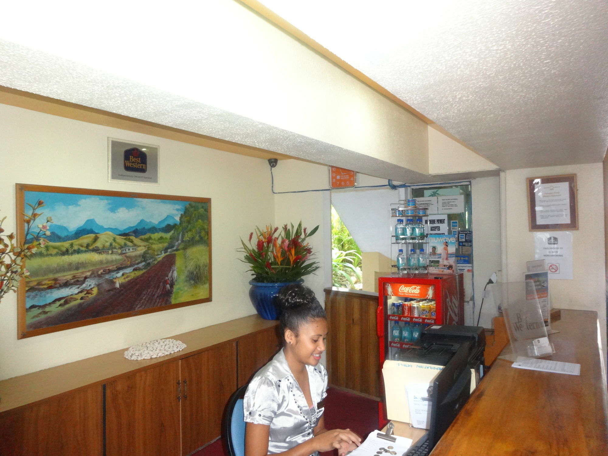 Suva Motor Inn Bagian luar foto